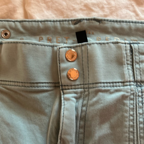 WHBM Mid-Rise Pret-A-Pedi Crop Pants Sz 8 - Picture 11 of 15